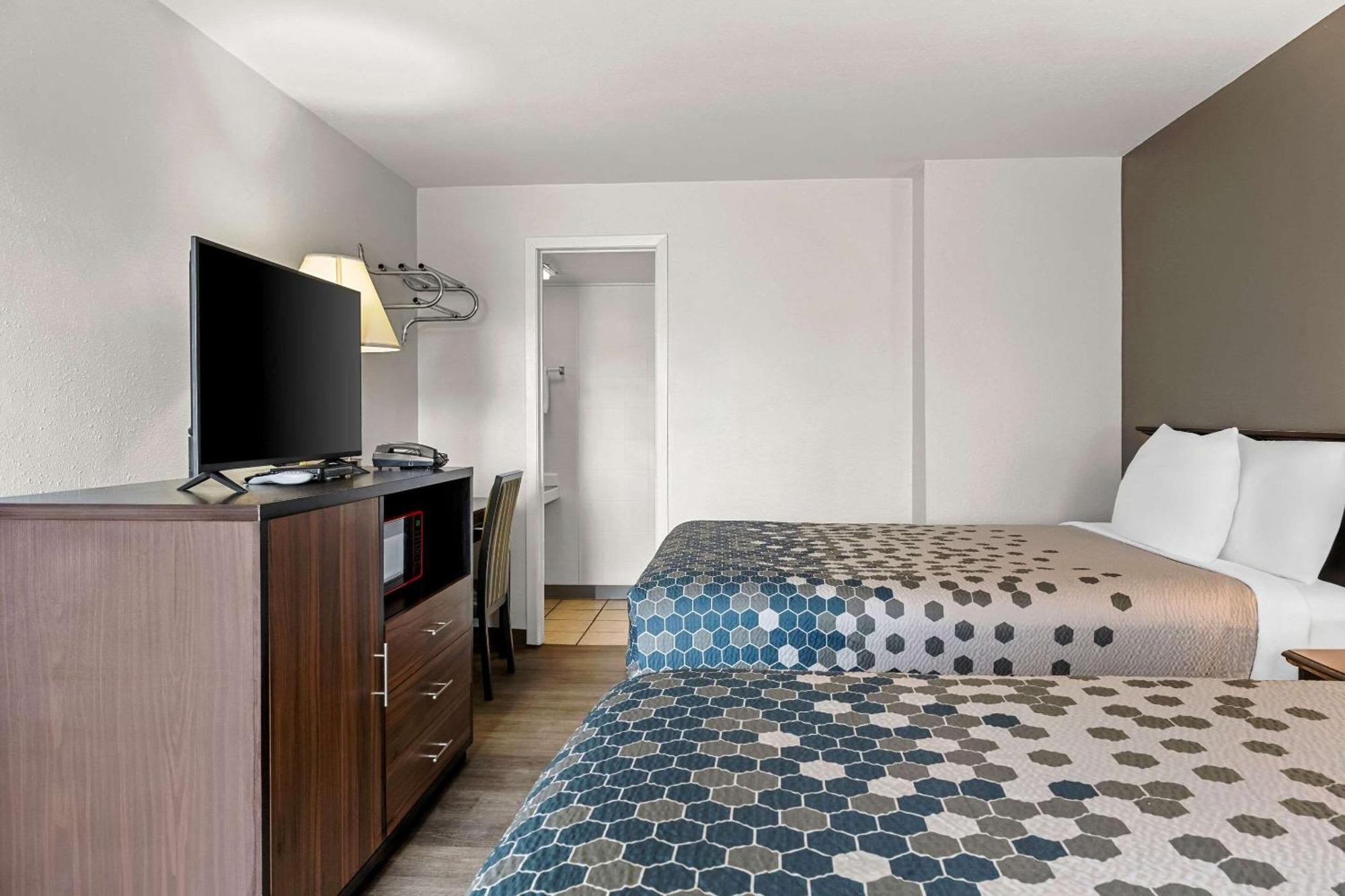 Rodeway Inn Billings Logan Intl Airport Near St Vincent Hospital Экстерьер фото