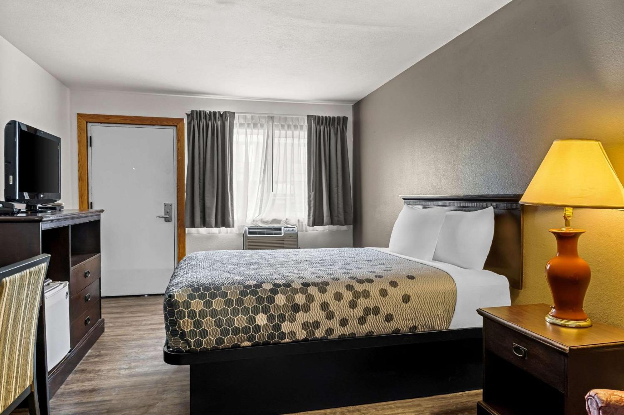 Rodeway Inn Billings Logan Intl Airport Near St Vincent Hospital Экстерьер фото