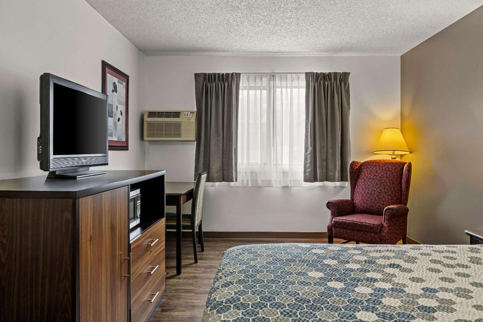 Rodeway Inn Billings Logan Intl Airport Near St Vincent Hospital Экстерьер фото
